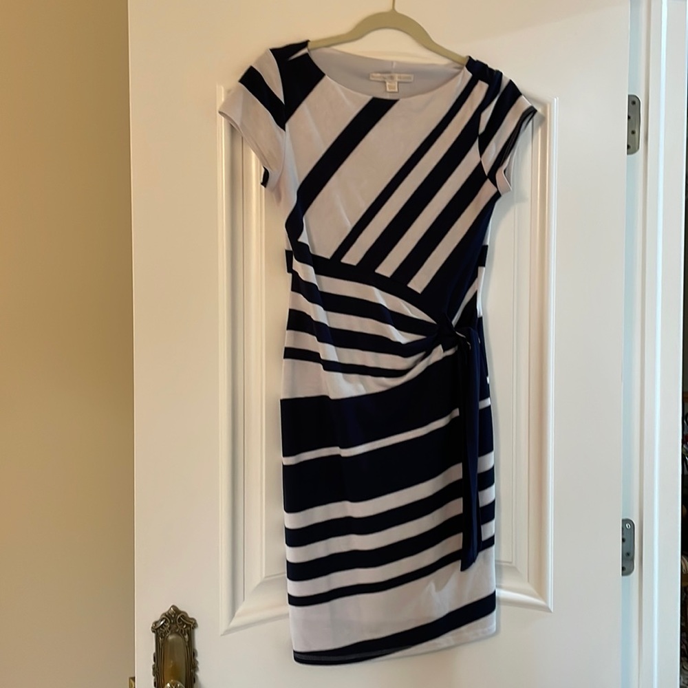 Blue and white fun pattern dress